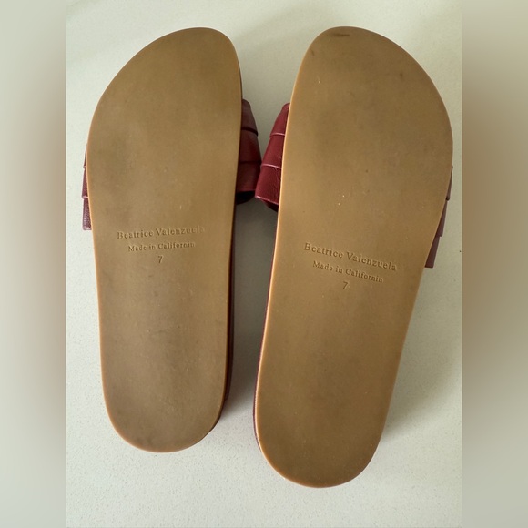 Beatrice Valenzuela Women's Red Burgundy Leather Slides Sandals size 7 - Picture 5 of 6